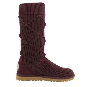 Women’s Brown Ugg sweater/knit boots